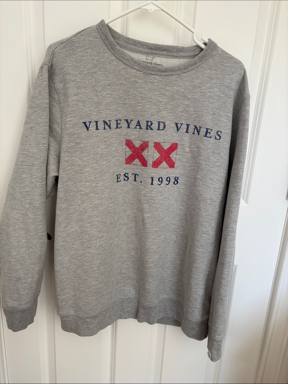 Vineyard vines crewneck sweatshirt